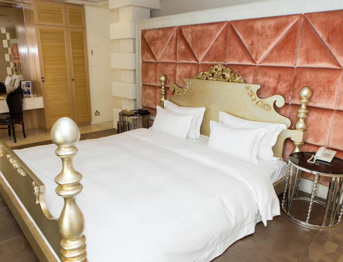 All-Ur Boutique Motel - Kaohsiung Branch Luaran gambar