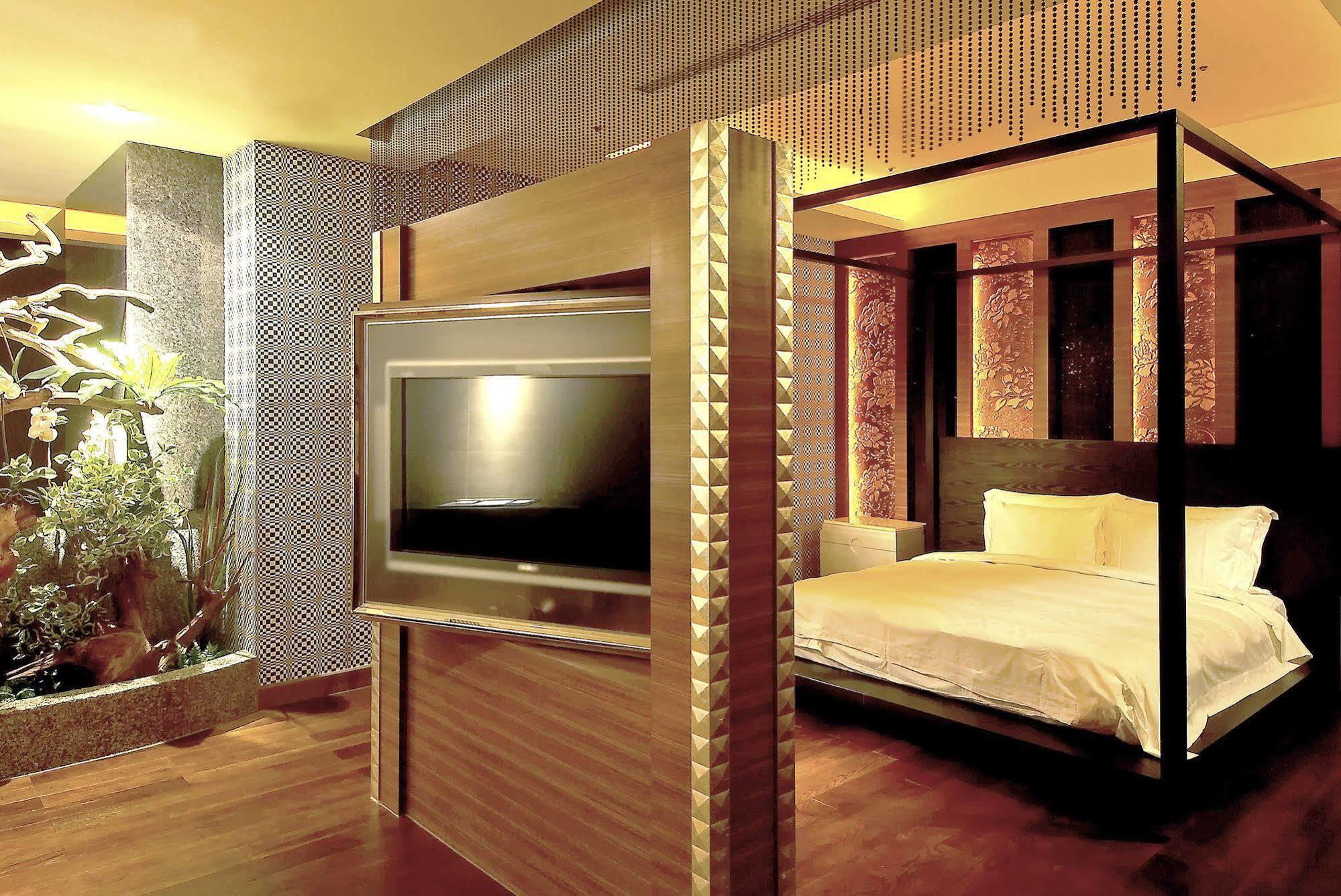 All-Ur Boutique Motel - Kaohsiung Branch Luaran gambar