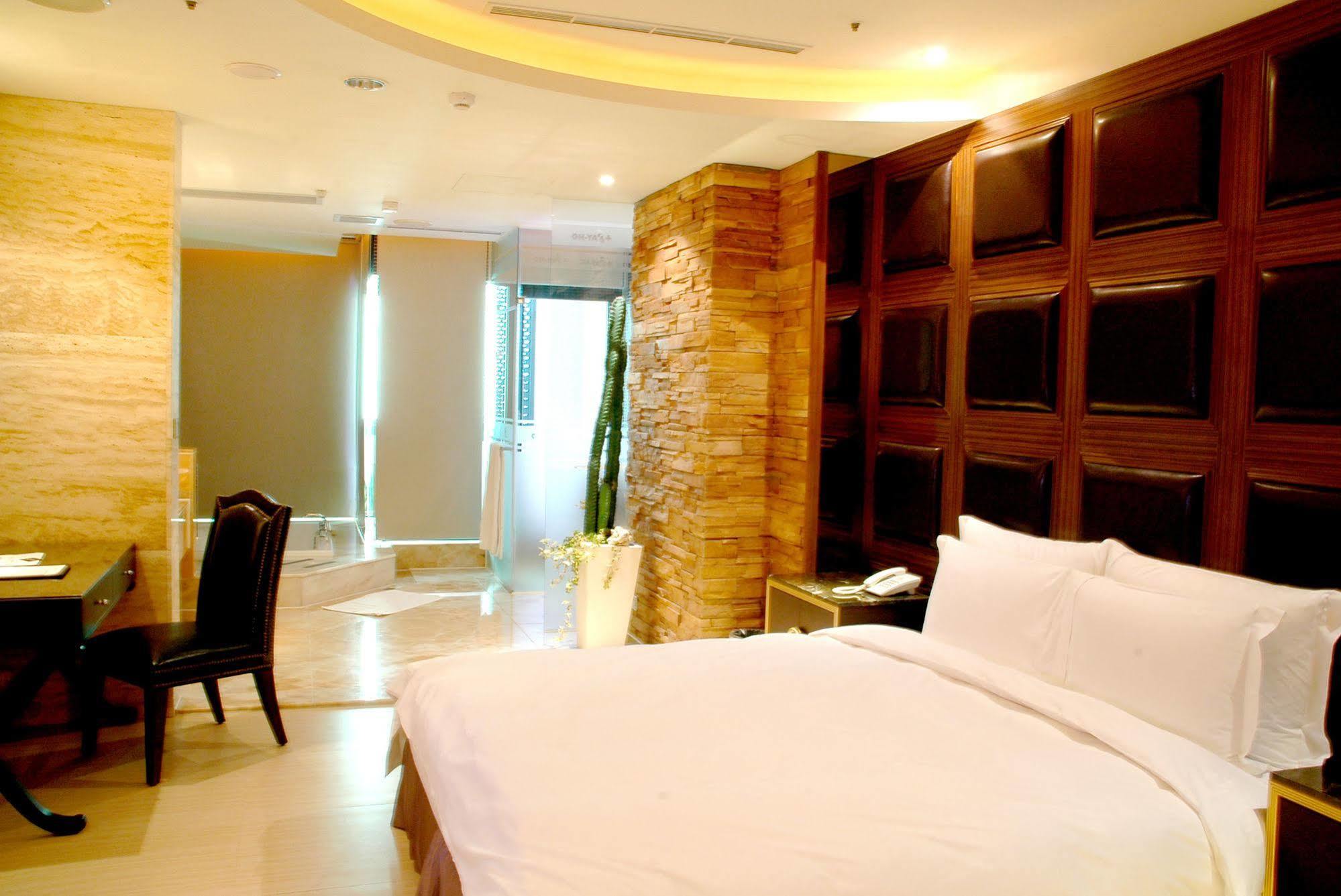 All-Ur Boutique Motel - Kaohsiung Branch Luaran gambar